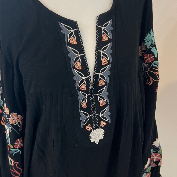 Women’s Three Bird Boho To Lightweight Flowy Blouse Spring Summer Casual Beachy - Picture 3 of 6